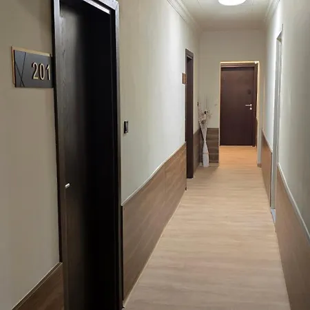 Drei Schweizer Apartamento